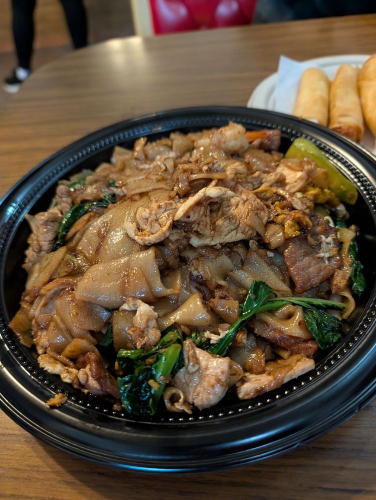 Bangkok Grocery & Restaurant
