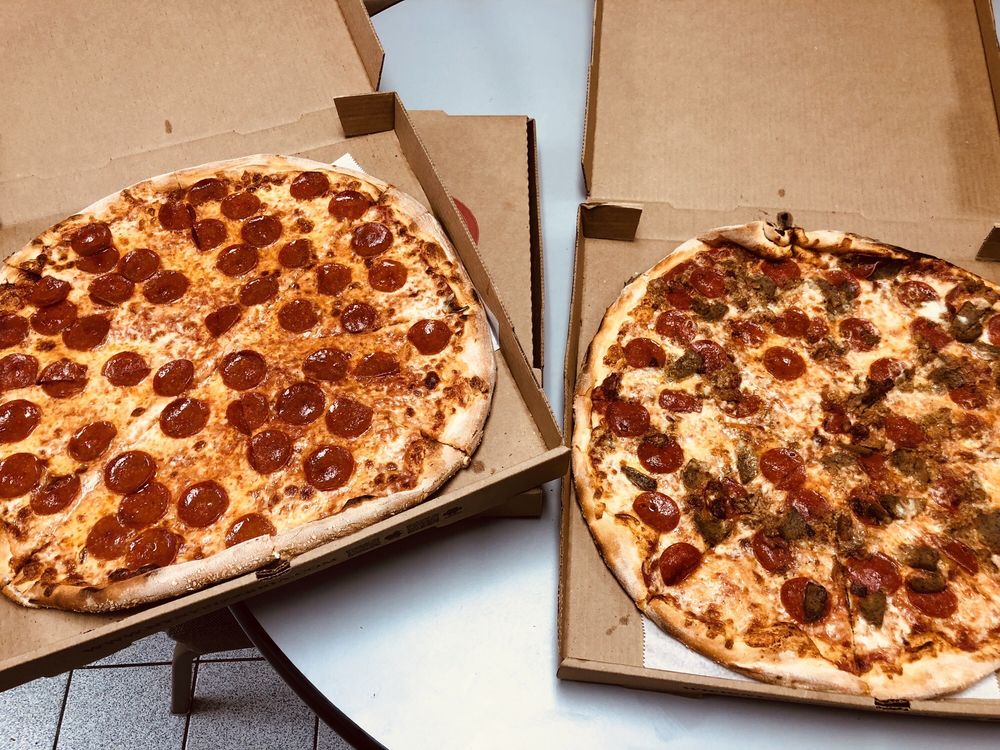 NEW YORK NEW YORK PIZZA - Updated July 2025 - 250 Photos & 369 Reviews