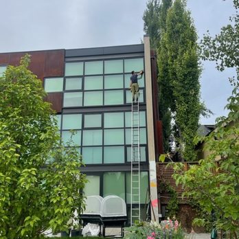 ASL Window Cleaning - residential window cleaning - Window Washing Near Me - Calgary, Alberta