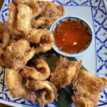 Chang Noi Thai - Fried calamari - Thai Near Me - Staten Island, New York