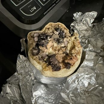 Glenview Taqueria - Al Pastor Burrito with sooooo little meat! - Tacos Near Me - Oakland, California Glenview Taqueria - Al Pastor Burrito with sooooo little meat! - Tacos Near Me - Oakland, California