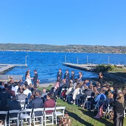 Cayuga Shoreline - Beautiful ceremony on the Cayuga Shoreline