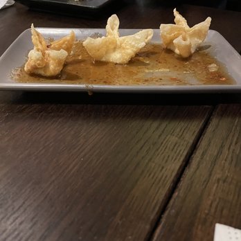 P.F. Chang's - Hand-Folded Crab Wontons 6 Count ... $13.99 - a little expensive - Chinese Near Me - Atlantic City, New Jersey