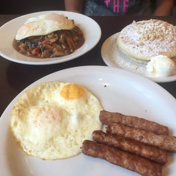 Eggs 'n Things - Hawaiian loco moco, eggs and sausage, and Mac nut pancakes! Yum! - Breakfast & Brunch Near Me - Honolulu, Hawaii