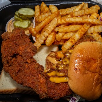 Dave's Hot Chicken - #3 - slider, tender and fries. (keepsmilingphoto.com) - Chicken Shop Near Me - Chicago, Illinois