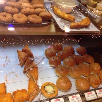 Hot Breads - Bakeries Near Me - Woburn, Massachusetts Hot Breads - Bakeries Near Me - Woburn, Massachusetts