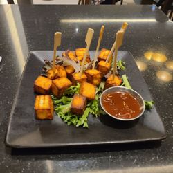 Flor de Caña Eatery & Bar - Fried cheese w/ guava sauce (queso frito)