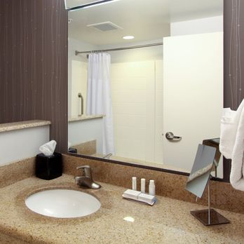 Courtyard by Marriott Salina - Hotels Near Me - Salina, Kansas Courtyard by Marriott Salina - Hotels Near Me - Salina, Kansas