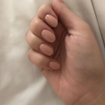 One Nail Lounge - Dip color NU-150 "I'm in love" with natural nails oval shape - Nail Salons Near Me - Tucson, Arizona