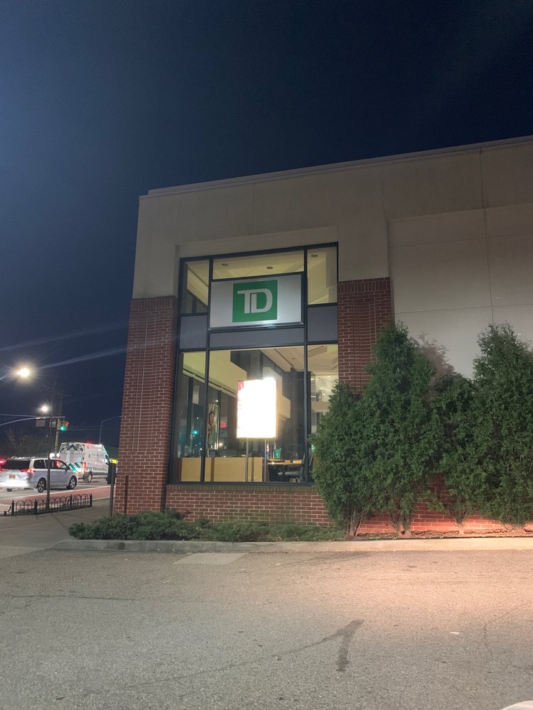 TD BANK 13 Reviews 5650 Main St, Flushing, New York Banks