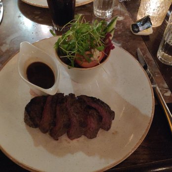 Vieux Depot - Chateau Briand met jus en kroketten - Belgian Near Me - Brasschaat, VAN Vieux Depot - Chateau Briand met jus en kroketten - Belgian Near Me - Brasschaat, VAN