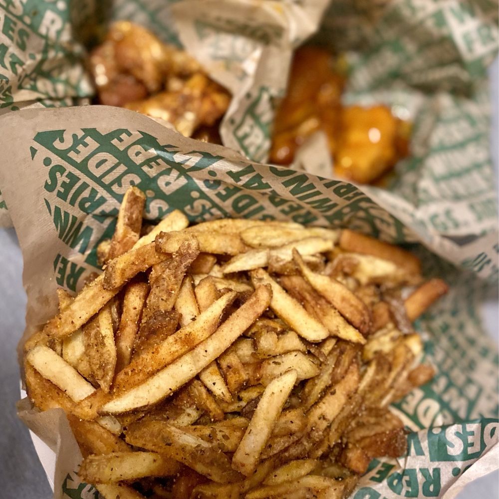 Wingstop - 6 bone in combo - Chicken Wings Near Me - Atwater, California Wingstop - 6 bone in combo - Chicken Wings Near Me - Atwater, California