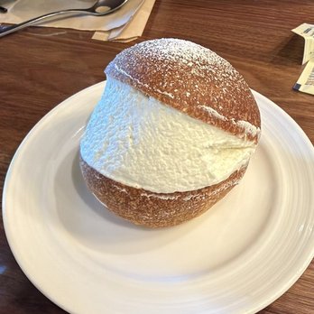 Florentine Cafe - Maritozzi - Cafes Near Me - Las Vegas, Nevada Florentine Cafe - Maritozzi - Cafes Near Me - Las Vegas, Nevada