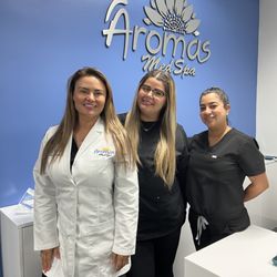Aromas Medspa at Doral - Aromas Medspa team members!