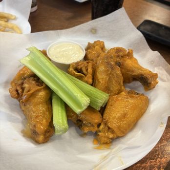 Anchor Bar - Chicken Wings Near Me - Buffalo, New York Anchor Bar - Chicken Wings Near Me - Buffalo, New York