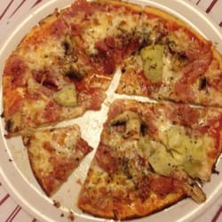 La Traviata - Pizza 4 estaciones, con un toque a ajo que repele al comensal