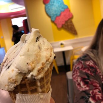 Cold Stone Creamery - Just trying this place out Cookies & Creamery - Ice Cream & Frozen Yogurt Near Me - Oklahoma City, Oklahoma