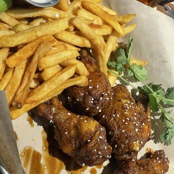 Twin Peaks - Chicken wings - New American Near Me - Doral, Florida Twin Peaks - Chicken wings - New American Near Me - Doral, Florida