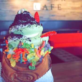 T-Town Cafe - vanilla/green tea taiyaki - Desserts Near Me - Tacoma, Washington T-Town Cafe - vanilla/green tea taiyaki - Desserts Near Me - Tacoma, Washington