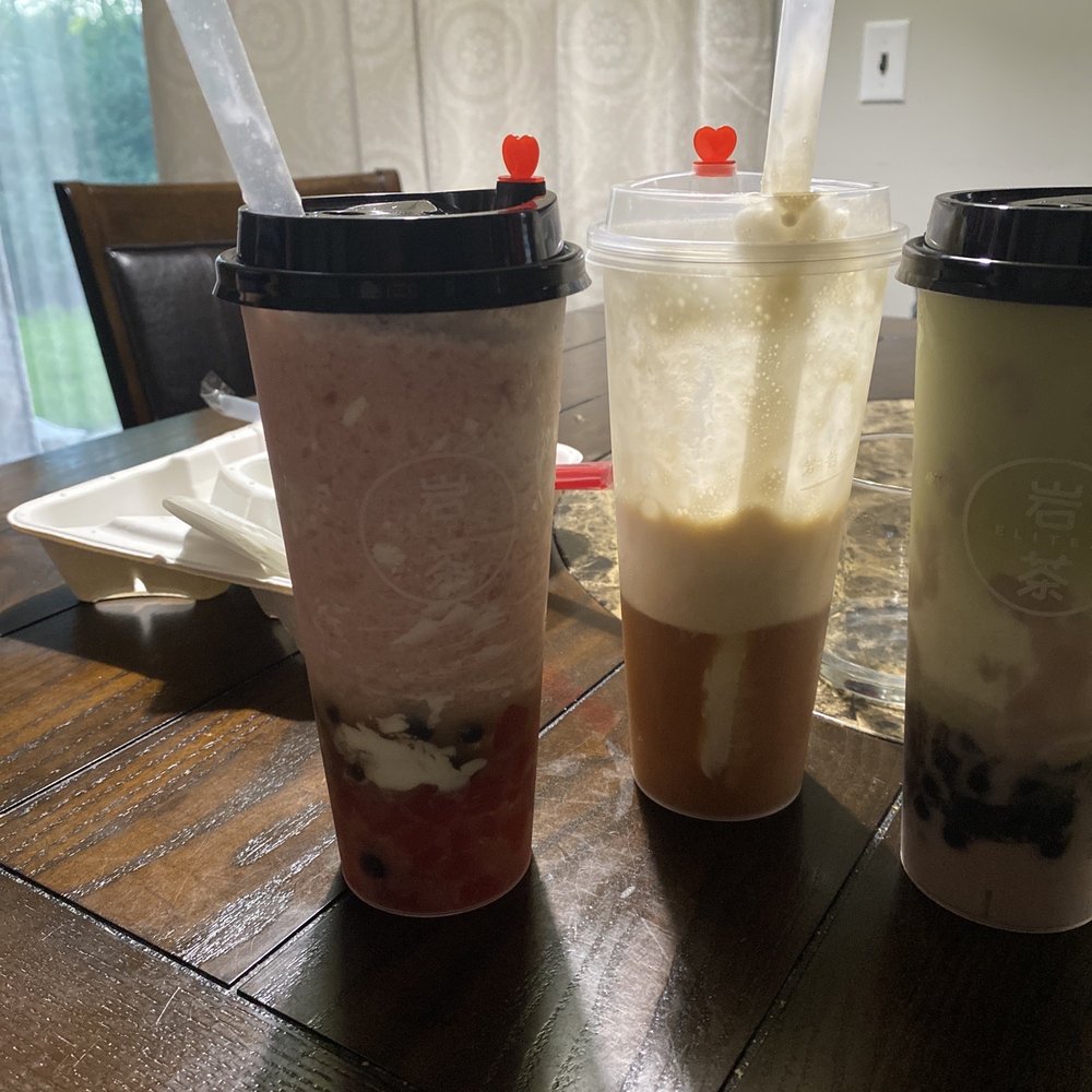 Elitea - Strawberry smoothie with boba and sweetheart jelly. Peach black tea and cheese foam - Bubble Tea Near Me - Schaumburg, Illinois Elitea - Strawberry smoothie with boba and sweetheart jelly. Peach black tea and cheese foam - Bubble Tea Near Me - Schaumburg, Illinois