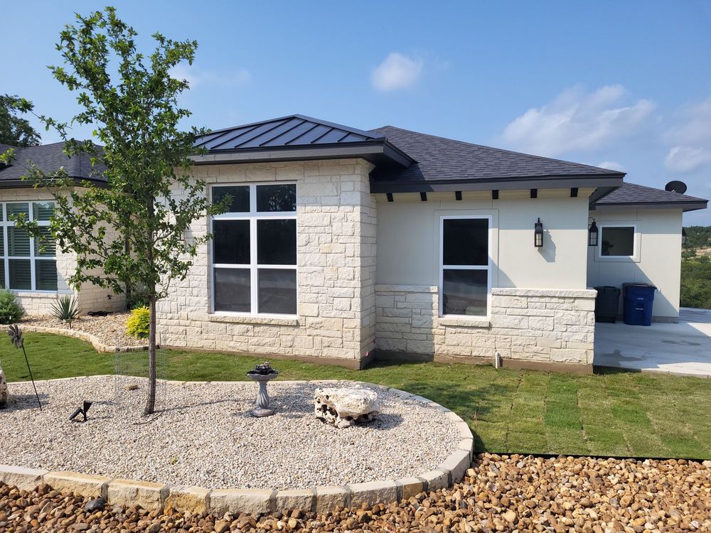 Slide of Best Course Seamless Gutters & Rainwater Collection