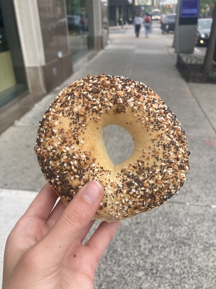 MICHAEL’S BAGELS Updated September 2024 50 Photos & 88 Reviews