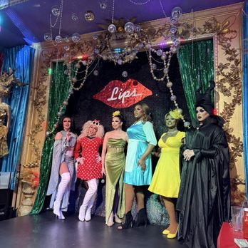 Lips - Bars Near Me - San Diego, California