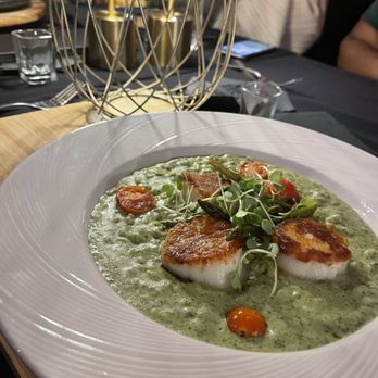 Deluxe Fun Dining - Seafood risotto - Bars Near Me - Charlotte, North Carolina Deluxe Fun Dining - Seafood risotto - Bars Near Me - Charlotte, North Carolina