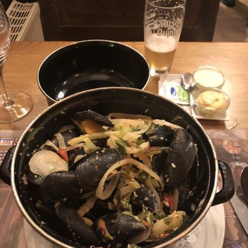 Le Zinneke - Belgian Near Me - Schaerbeek, BRU