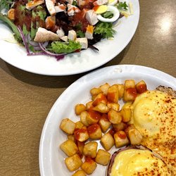 Reveille Coffeehouse Cafe
