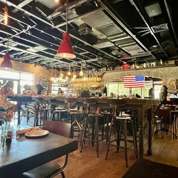 FINKA Table & Tap - Inside - Asian Fusion Near Me - Miami, Florida