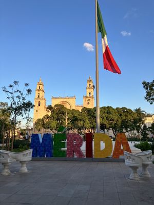 Plaza Grande by null