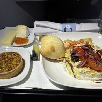 La Compagnie - Airlines Near Me