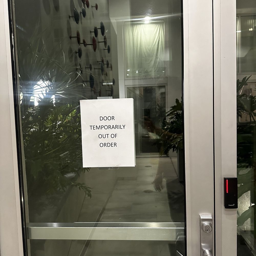 G12 - Broken main level door, broken elevators, broken carbon monoxide alarm - all at the same time - Apartments Near Me - Los Angeles, California G12 - Broken main level door, broken elevators, broken carbon monoxide alarm - all at the same time - Apartments Near Me - Los Angeles, California