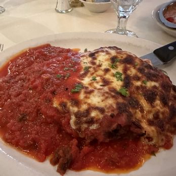 Ventura's Restaurant - Chicken parmigiana - Italian Near Me - Utica, New York