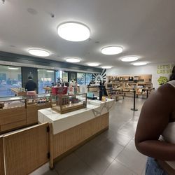 RISE Cannabis Dispensary Las Vegas on South Rainbow - Inside