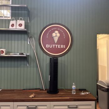 Butteri - Ice Cream & Frozen Yogurt Near Me - Rio Vista, California