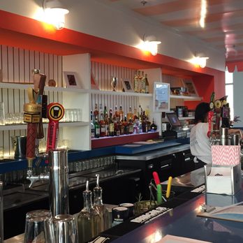 Beachside Social - Cocktail Bars Near Me - Virginia Beach, Virginia