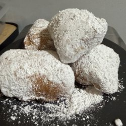 Zeppoles