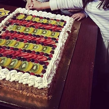 Nelagens Cake Creations - Napoleon fruit cake, my favorite so delicious - Cupcakes Near Me