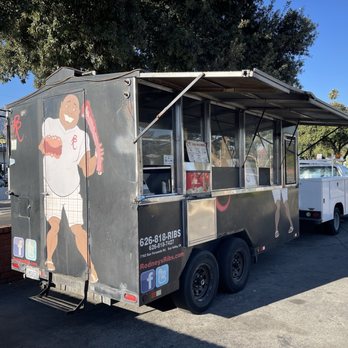Rodney's Ribs - Food Trucks Near Me - Pasadena, California