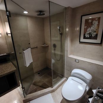 Manila Hotel - Hotels Near Me - Manila, NCR Manila Hotel - Hotels Near Me - Manila, NCR