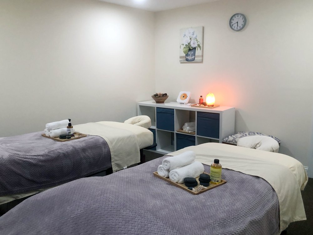 Spa 21 Massage Logo