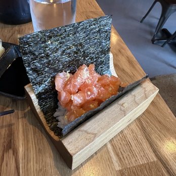 Yonsei Handrolls - Salmon and Lemon. This was my favorite of the set. - Japanese Near Me - Oakland, California Yonsei Handrolls - Salmon and Lemon. This was my favorite of the set. - Japanese Near Me - Oakland, California
