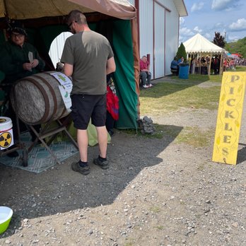 Robin Hood's Faire - PICKLES!!! - Festivals Near Me - Harwinton, Connecticut Robin Hood's Faire - PICKLES!!! - Festivals Near Me - Harwinton, Connecticut