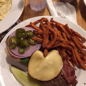 Snake River Brewing - Bison burger - Brewpubs Near Me - Jackson, Wyoming Snake River Brewing - Bison burger - Brewpubs Near Me - Jackson, Wyoming