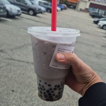 Gong Cha - Taro milk tea, large with black pearl boba - Bubble Tea Near Me - South Portland, Maine Gong Cha - Taro milk tea, large with black pearl boba - Bubble Tea Near Me - South Portland, Maine