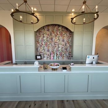 Mod & Polish - Hair Salons Near Me - Oxford, Mississippi Mod & Polish - Hair Salons Near Me - Oxford, Mississippi