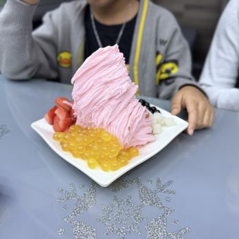Nu Cafe - Strawberry - Ice Cream & Frozen Yogurt Near Me - Houston, Texas Nu Cafe - Strawberry - Ice Cream & Frozen Yogurt Near Me - Houston, Texas