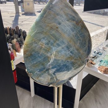 Main Street Rocks - Aquamarine from Brazil - Gemstones & Minerals Near Me - Tampa Bay, Florida